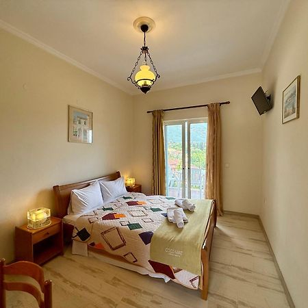 Thomas Apartments Дассия Экстерьер фото