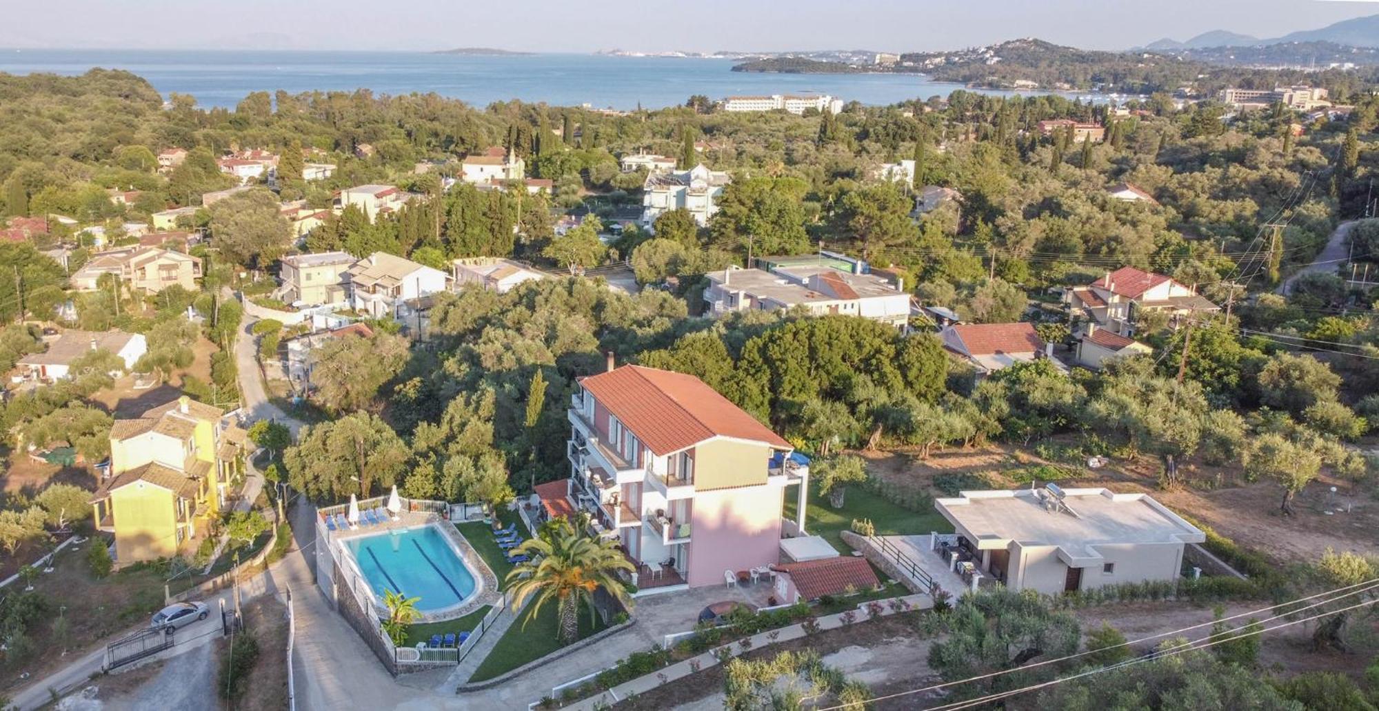 Thomas Apartments Дассия Экстерьер фото
